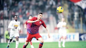 Protecție anti-Becali!** Nu o să îți vină să crezi la ce "găselniță" apelează Stoichiță pentru a se feri de telefoanele patronului!