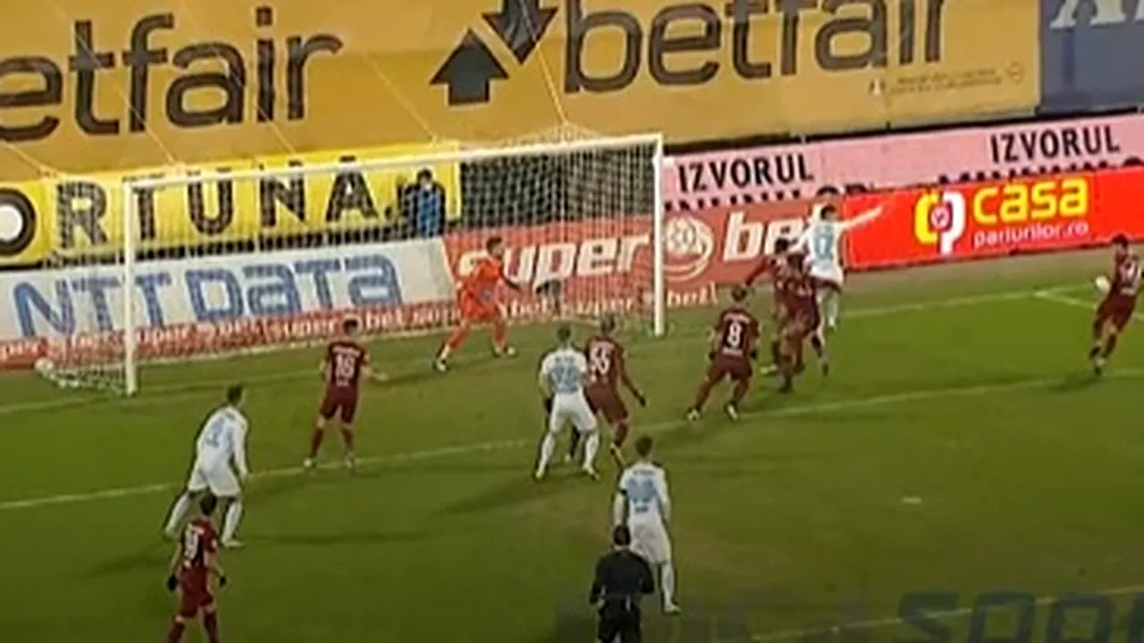 Fază controversată în minutul doi al partidei CFR Cluj - FCSB! Jucătorii lui Toni Petrea au cerut penalty, după ce Mario Camora a atins mingea cu mâna | VIDEO
