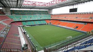 San Siro își schimbă iarba!