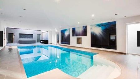 Primul jucător care pleacă în vară de la Manchester United? Cine și-a scos casa la vânzare. Cere 2,3 milioane de lire pe ea