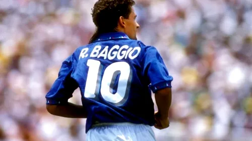 De la Jean Barbu, la Roberto Baggio. Cei 8 jucători care i-au marcat cariera lui Mutu