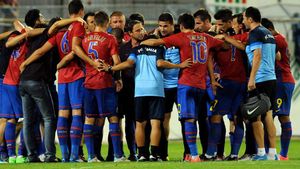 Reghecampf a reinventat un fotbalist "mort".** Anul trecut "juca" la Barcelona, acum e marele PARIU al Stelei!** Ratarea unui transfer îi poate SALVA cariera