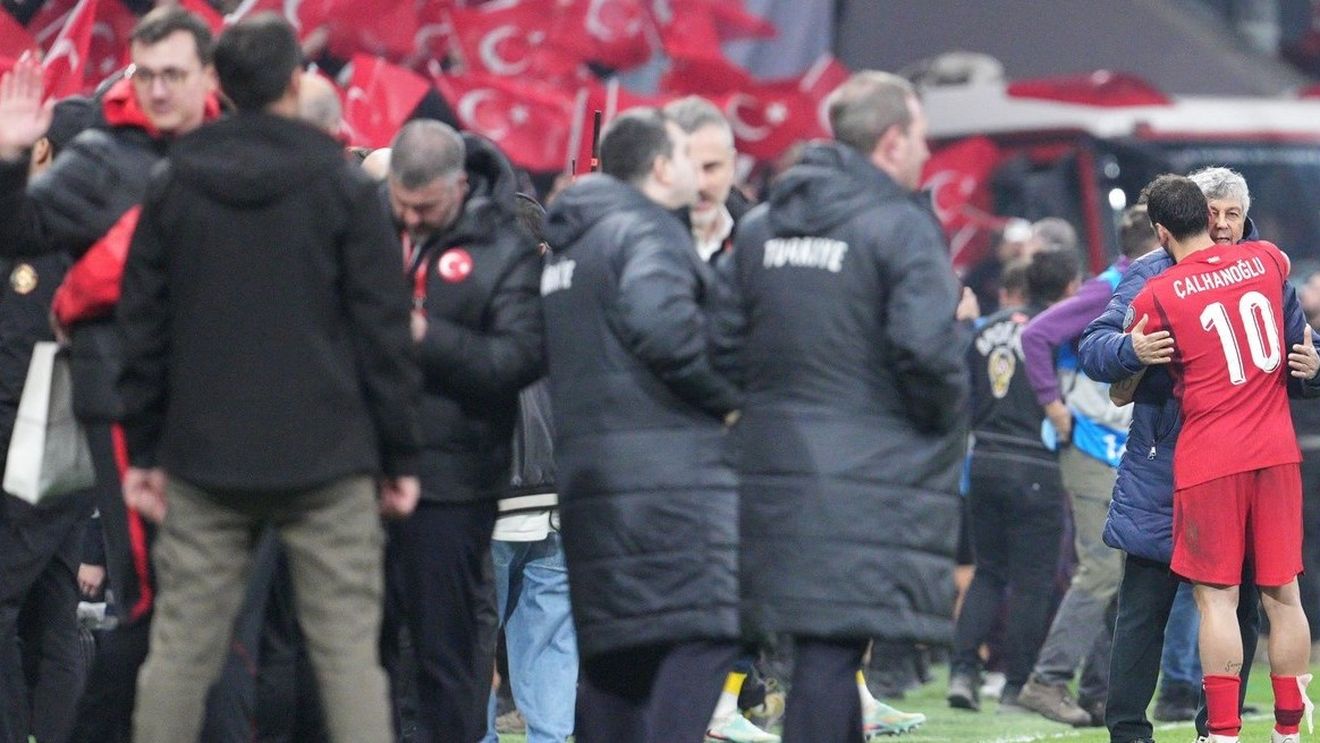 Hakan Calhanoglu, reacție cutremurătoare la moartea lui Mircea Lucescu