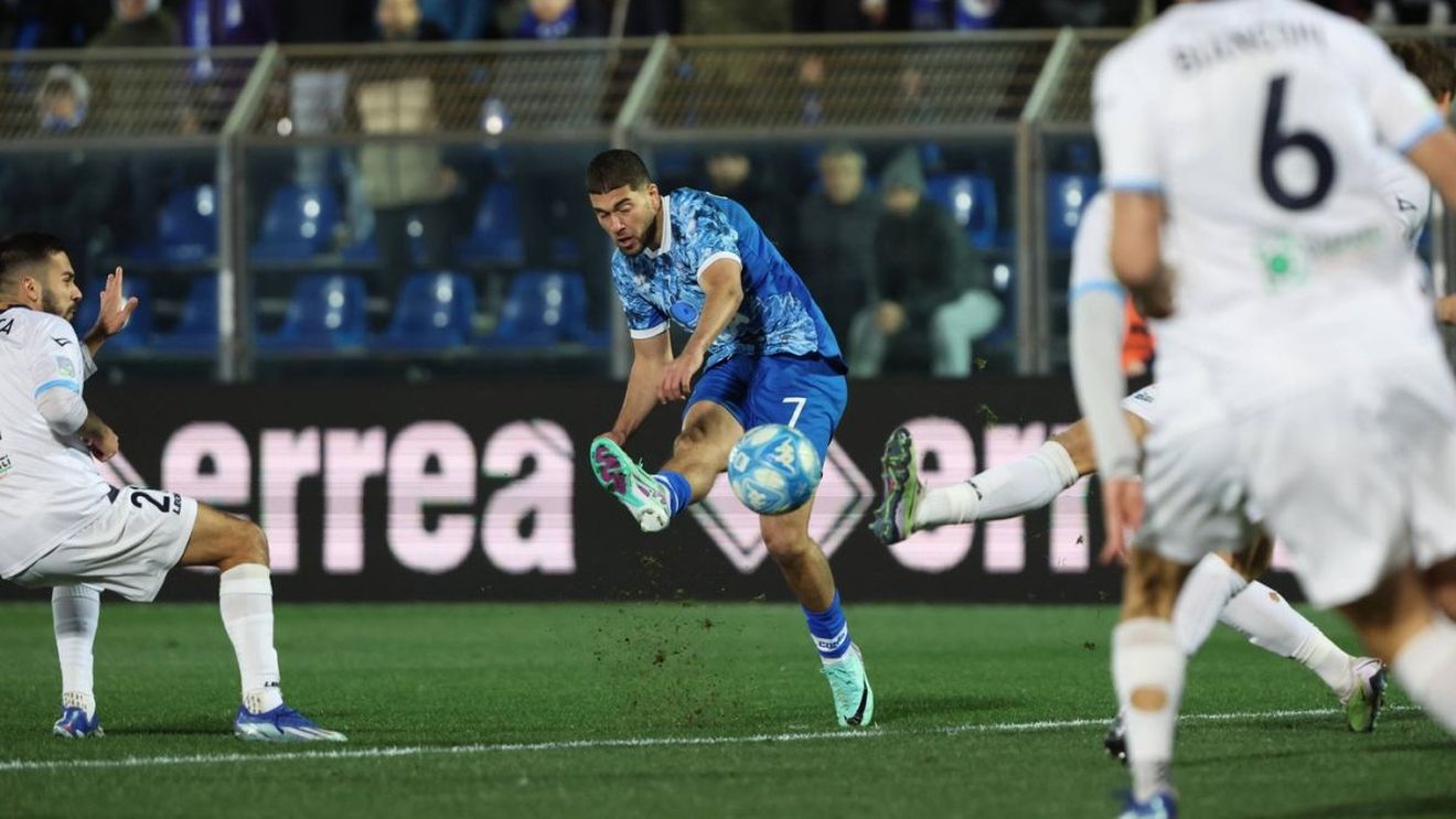 Favoritul lui Cesc Fabregas va juca în Superliga. Transfer de ultimă oră la o echipă cu pretenții din România. EXCLUSIV