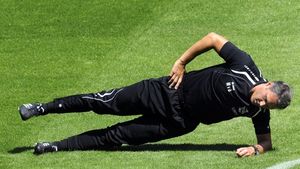 Van Basten nu face diferență între Rapid și MyPa, dar i-a citit perfect pe români:** "Au fotbaliști tehnici și buni, dar ca echipe nu se ridică la același nivel"