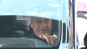 Gigi Becali îl dă afară, iar CFR Cluj a luat decizia. Anunțul lui Nelu Varga despre transferul fotbalistului de la FCSB
