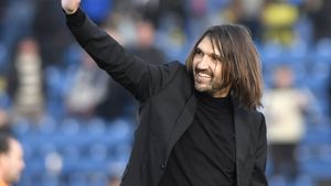 Dan Alexa pleacă de la CS Tunari și le-a comunicat jucătorilor decizia. Antrenorul care îi poate lua locul. EXCLUSIV