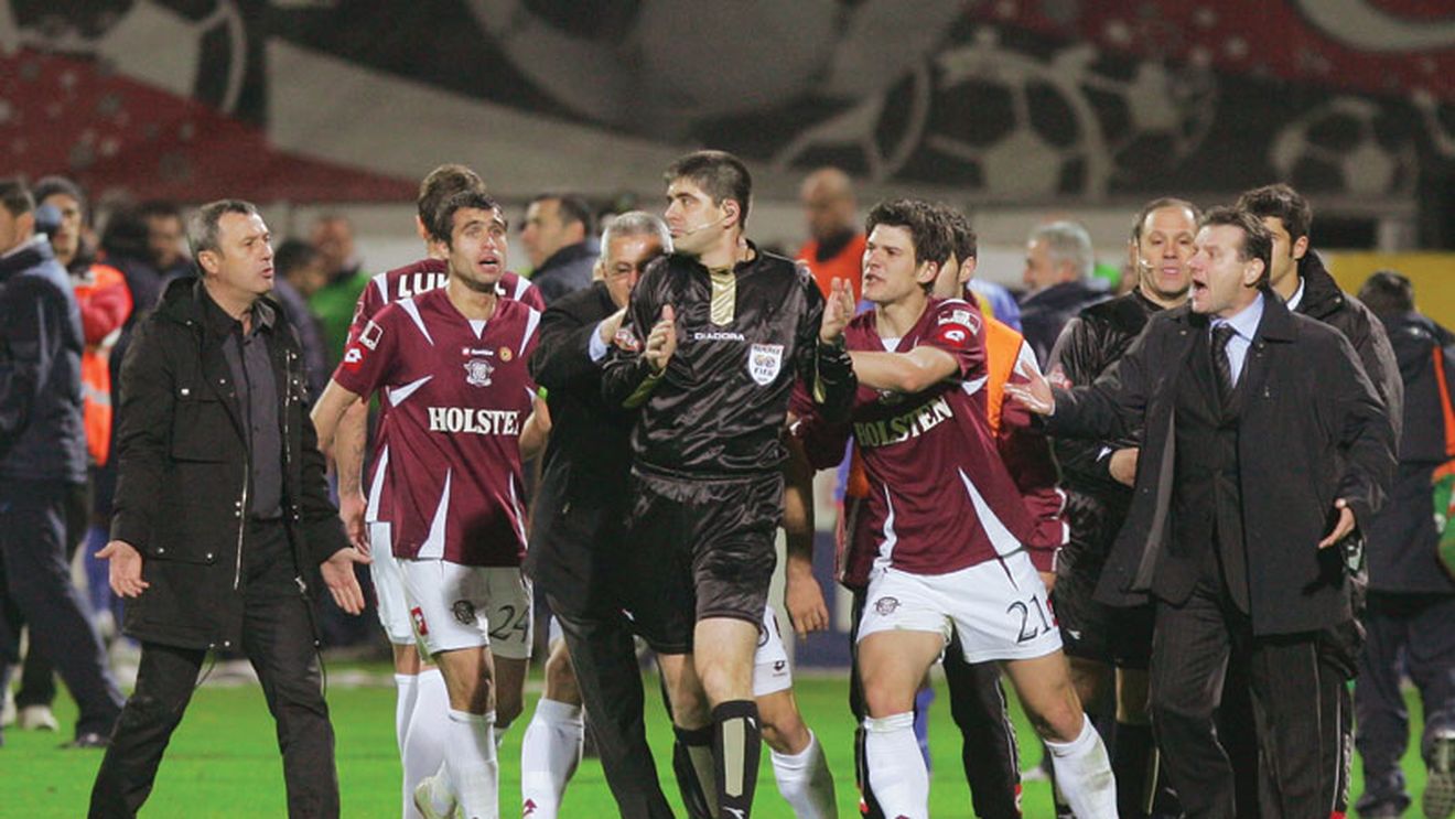 Un an de la 'Brichetă'! "Să nu-l mai prind pe Deaconu în Giulești!"**