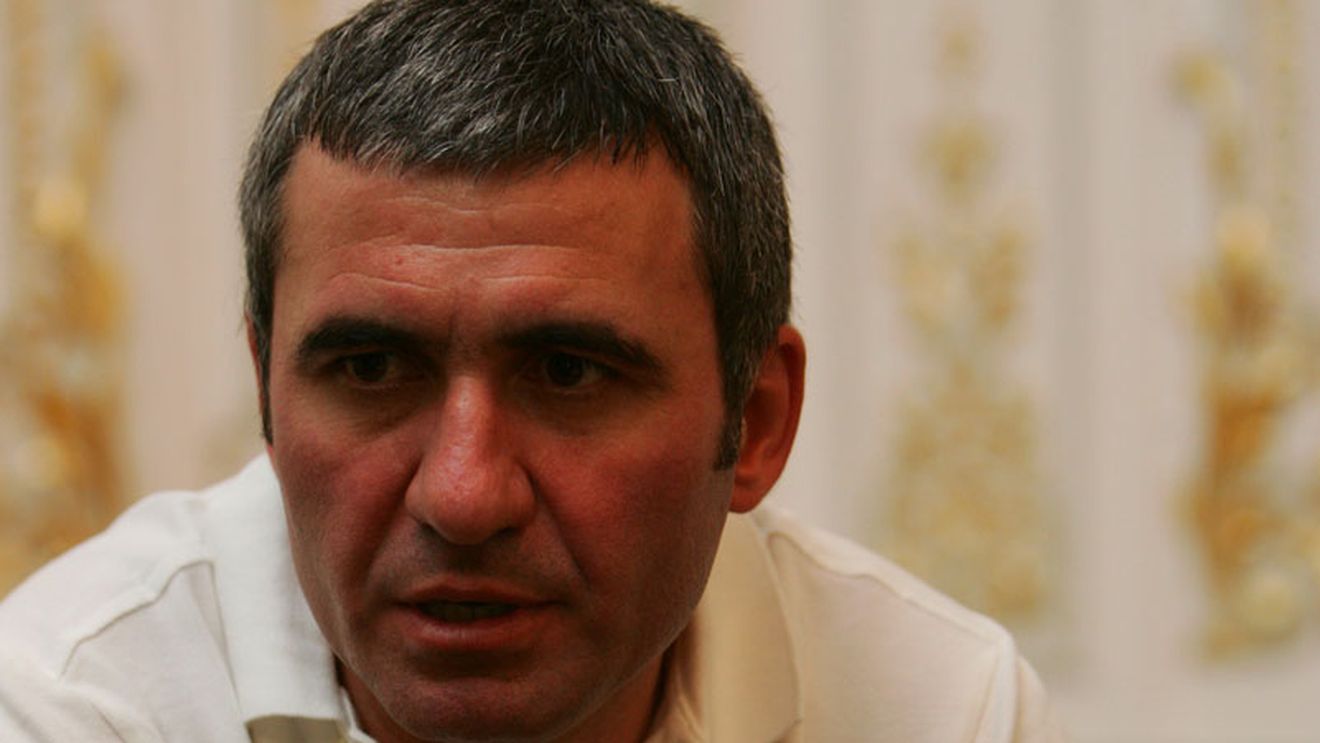 Hagi: "Jucați cu răbdare"