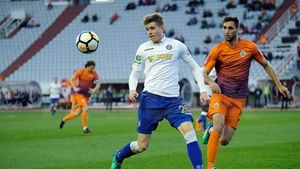 Hajduk ar putea să vândă pe bani grei înainte de dubla cu FCSB! Cine e puștiul-minune care s-ar putea bate cu Neymar și Cavani în Franța