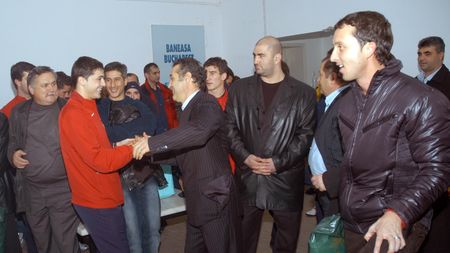 "Să nu-mi mai spună "el", ci "dânsul". Când dădeam salarii de 5.000 de euro pe lună, el lua 25.000". Becali, atac devastator la unul dintre cei mai iubiți jucători din istoria clubului