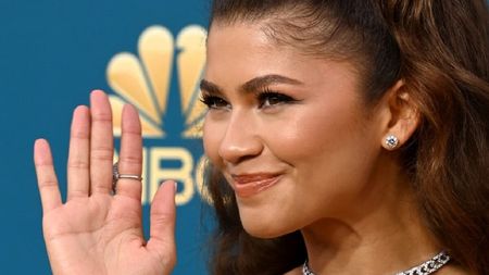 Fanii au luat-o razna după ce Zendaya a îmbrăcat echipamentul de tenis! Ce surpriză pregătește actrița care a scris istorie la Premiile Emmy | GALERIE FOTO & VIDEO