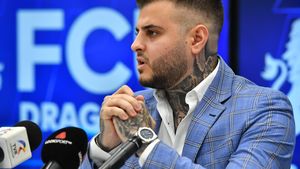 Adrian Mititelu jr, scandal după eșecul lui FC U Craiova: „E ceva ireal! VAR-ul trebuie introdus de urgență”