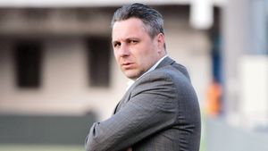 Șumi, rapidist pur sânge:"Nu aplaudam Steaua nici amenințat"