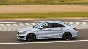 FOTO Noul Mercedes-Benz CLA ajunge în showroom-uri în aprilie
