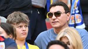 Cum o răsfață Cristi Borcea pe Valentina Pelinel ca un milionar veritabil