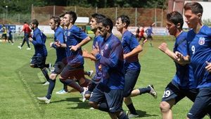 REVOLUȚIE la Steaua! Trupa lui Roni Levi, într-un nou sistem!** Cum va arăta echipa în 2011-2012, după plecarea lui Bănel