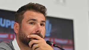 Adrian Mutu, apel disperat la adresa lui Șucu și Angelescu după eșecul din Gruia: „Mai avem nevoie de 4-5 jucători! Aștept cât mai repede” Antrenorul dă vina pe ghinion pentru înfrângerea suferită