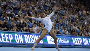 Jordan Chiles a câștigat medalia de aur în campionatul unde e și Ana Bărbosu. A luat iar nota 10 pentru exercițiul la sol