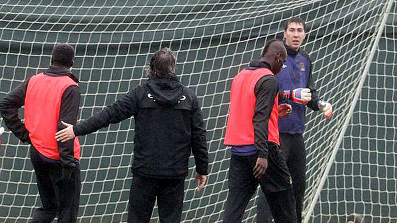 Balotelli a șocat din nou la antrenamentele lui City!** FOTO Italianul a comis-o iar: 