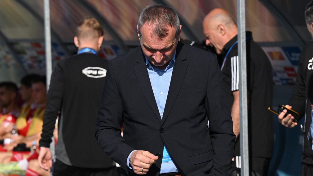 Noul antrenor de la Sepsi nu dă doi bani pe îndepărtarea lui Dorinel Munteanu: „S-a întâmplat, viața merge mai departe. După trei zile nimeni nu mai vorbeşte despre asta”