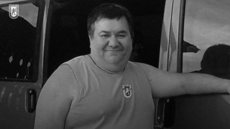 Cine e bărbatul decedat la meciul dintre FC U Craiova 1948 și Universitatea Craiova! Mesaj dureros postat de clubul lui Adrian Mititelu: „Ne veghează de sus!”