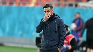 Antrenorul care a refuzat postul oferit lui Nicolae Dică în Superliga! „Am fost în discuții, dar nu am acceptat". Motivul din spatele deciziei | EXCLUSIV