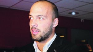 "Cumnate, te-am eliminat!"** Portarul lui Twente e rudă cu bulgarul Milanov de la Vaslui