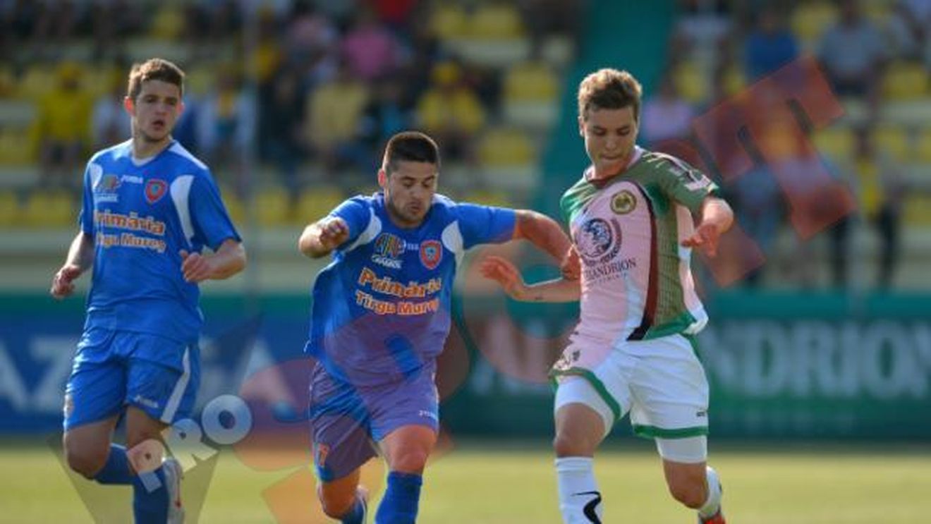 Lupta pentru Liga I e aproape gata:** FCM, poate fi salvată doar de o MINUNE! FOTO La Chiajna, jucătorii și fanii au sărbătorit salvarea în fum de grătare :)