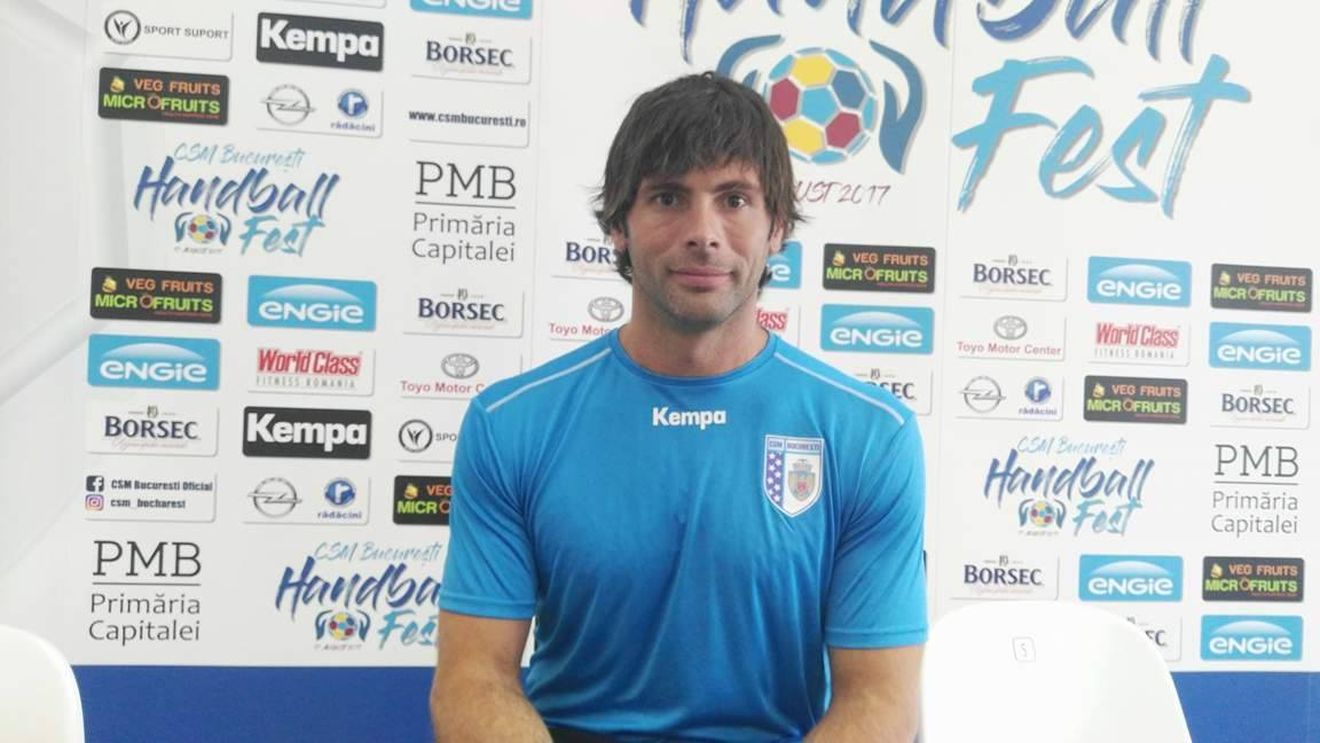 INTERVIU cu primul campion mondial adus în ultimii ani în handbalul masculin! Antonio Garcia Robledo: "Sper ca atunci când voi termina aici, nu știu când, oamenii să poată să spună că sunt primul jucător spaniol care a câștigat titluri pentru CSM București"