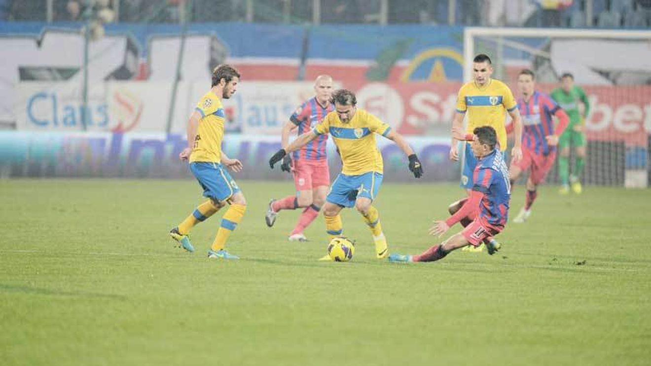 Crăciunescu a spus că jucătorul Petrolului a făcut un gest grosolan când l-a călcat pe Popa: "Benga trebuia eliminat"