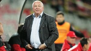 Fiul lui Tică Dănilescu, acuzat că a bătut un arbitru:** "I-a dat două palme!" Oficialul lui Dinamo neagă: "Nu e nimic adevărat"