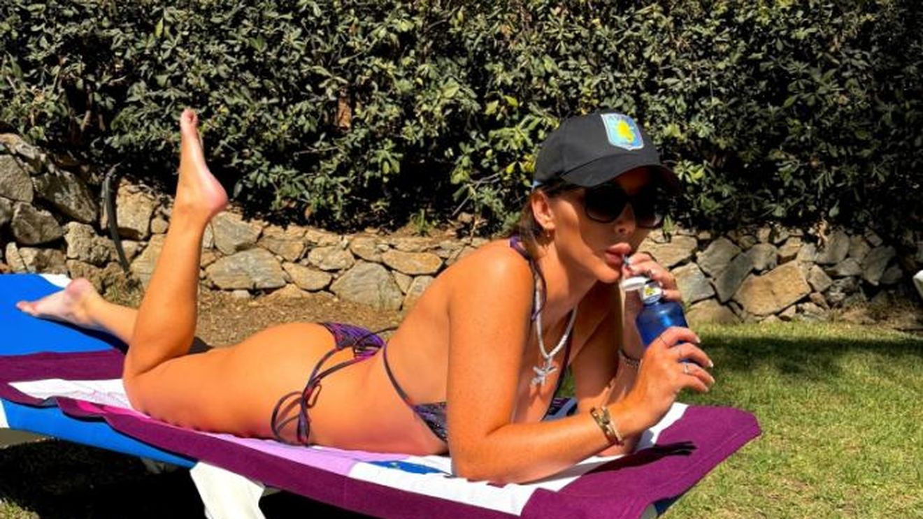 Achiziție de Liga Campionilor! Unul dintre cele mai populare cluburi din lume își schimbă imaginea: celebra prezentatoare TV le-a luat mințile fanilor de pe Instagram! GALERIE FOTO