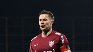 Primul interes din Superliga pentru Ciprian Deac, după ce Andrea Mandorlini l-a tras pe linie moartă la CFR Cluj: „E un jucător pe care îl apreciez foarte mult! E un profesionist”