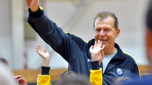 FCSB fără goluri, un fel de Steaua fără nume. Și fără Duckadam, ajuns disident la oră de maximă audiență | OPINIE DANIEL NAZARE