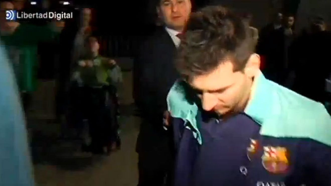 Respect! VIDEO: Gest fenomenal făcut de Messi după ce a ieșit din spital, unde medicii tocmai îi spuseseră că va lipsi două luni