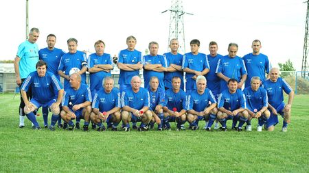 Fotbalul din Craiova poate fi salvat!** S-a înființat "Mișcarea alb-albastră"