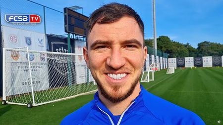 Deian Sorescu, ironic la adresa dinamoviștilor după debutul în tricoul FCSB-ului: „A contat și momentul în care suporterii m-au dezbrăcat de tricou. Înseamnă că n-am meritat să-l port”