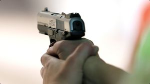 Sportivă română de top, instrucție militară ca la carte! Are și permis de port armă: „M-am antrenat la poligon" | SPECIAL