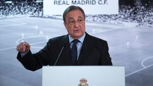 Anunțul care-i sperie pe fanii Realului. Ce se întâmplă cu transferul atacantului dorit de Perez