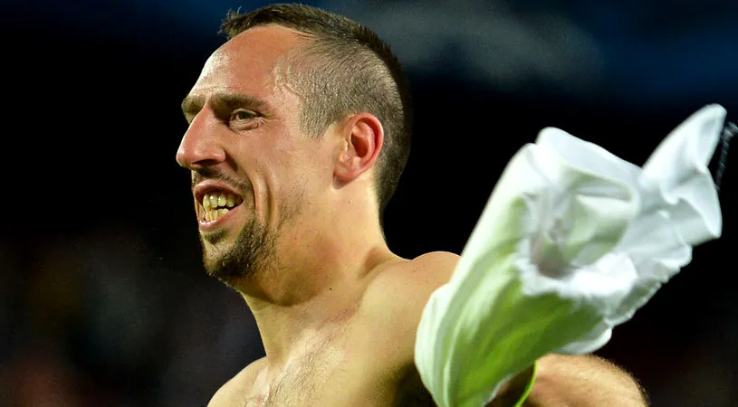 VIDEO Fanul care nu va uita niciodată calificarea lui Bayern! Ce i-a băgat Ribery în pantaloni când era scos forțat din teren