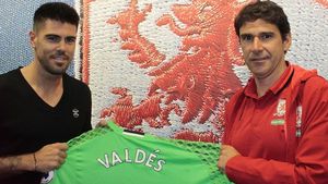 Pas uriaș în spate pentru cariera lui Victor Valdes. OFICIAL | Fostul portar de la Barcelona a semnat cu o echipă "mică" din Premier League