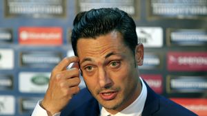 Rădoi reiterează parcursul lui Gâlcă. "Dubla cu Rosenborg îl va marca în carieră!". VIDEO ProSport LIVE | Cât rezistă tehnicianul pe banca Stelei