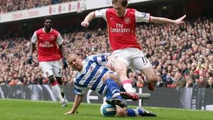 Impresarul confirmă: Hleb pleacă de la Arsenal