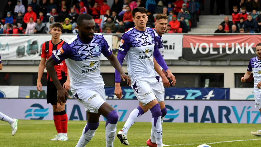 Esteban Orozco are o vară plină! După ce a promovat cu CFC Argeș în SuperLiga, a primit telegrama convocării la națională