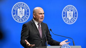 Reacție vehementă despre implicarea premierului din umbra: „Bolojan nu poate fi băgat în asemenea ciorbă de idioți”