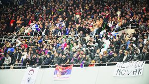 Martinovic, primit ca un REGE pe Național Arena!** Versurile compuse de fanii steliști și reacția sârbului: "Suntem mai puternici!"