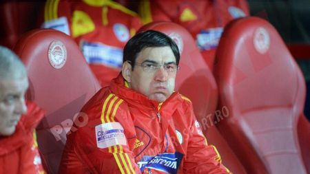Pițurcă este contestat pentru modul în care a alcătuit echipa: "Maxim este cel mai în formă jucător la ora actuală!"