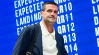 Cristi Chivu intră la negocieri. Oferta e de 4.000.000 de euro pe an
