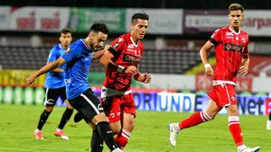 Mircea Rednic aduce la Iași un fost jucător de la Dinamo! A fost implicat într-un scandal alături de alți fotbaliști ai „câinilor”